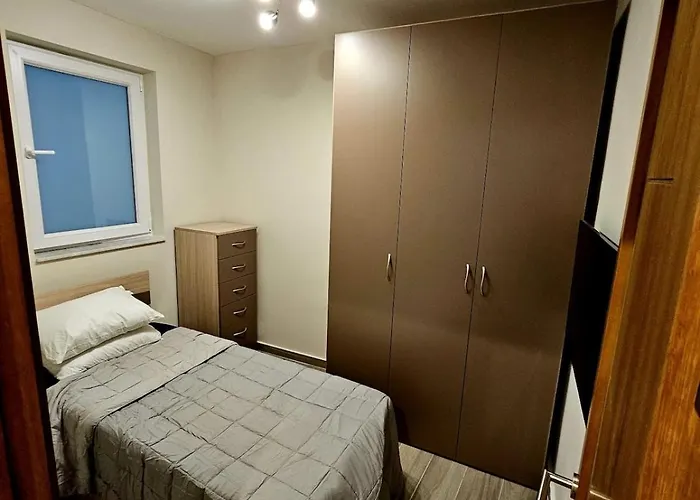 Close To Valletta Апартаменты *